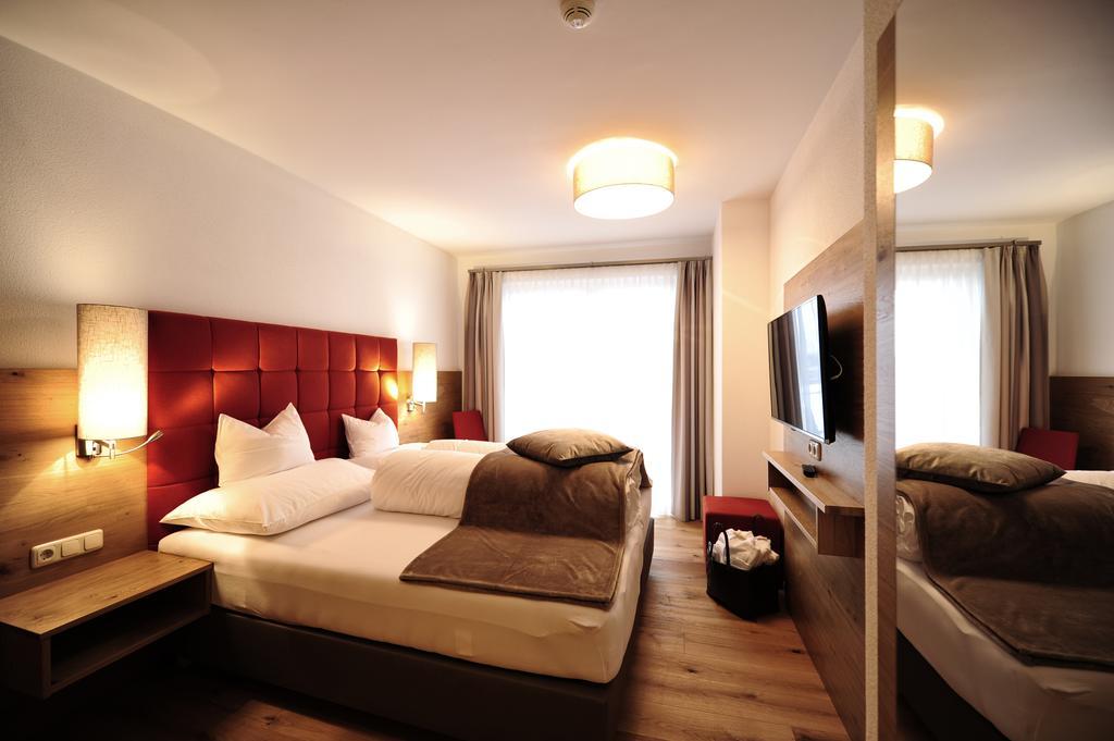 Hotel Dorfstadl カップル エクステリア 写真